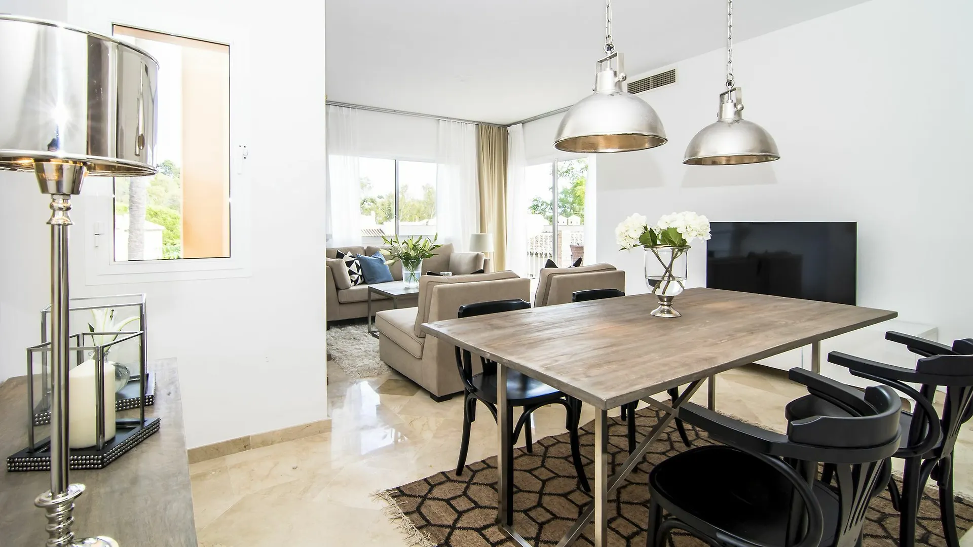 Apartment Las Brisas Pueblo - Roomsevice Marbella Spain